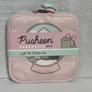 Pusheen Box Exclusive Kitchen December 2024 Set of 2 Christmas Pot Holders Pink